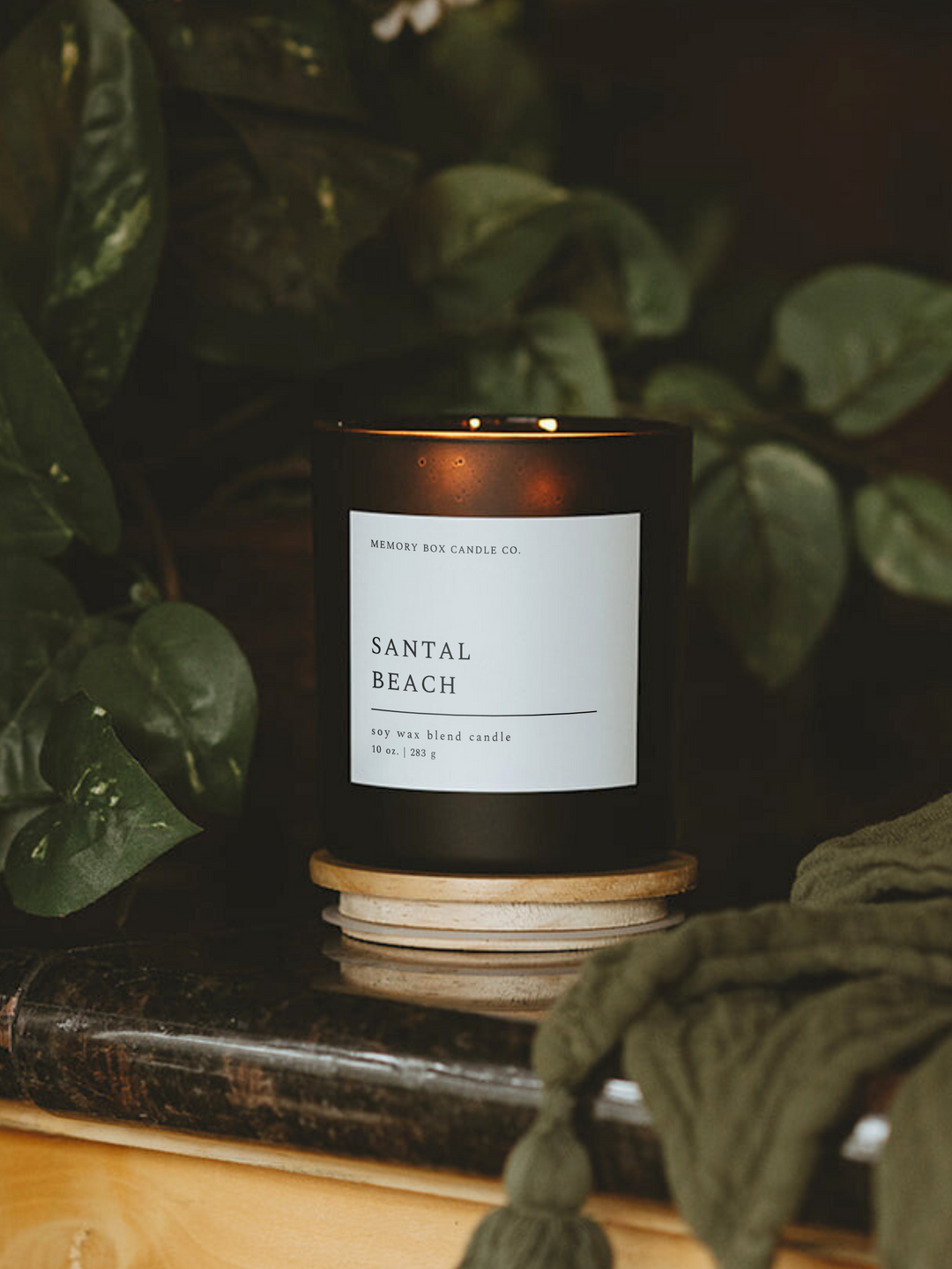 Santal Beach 10 oz. Candle